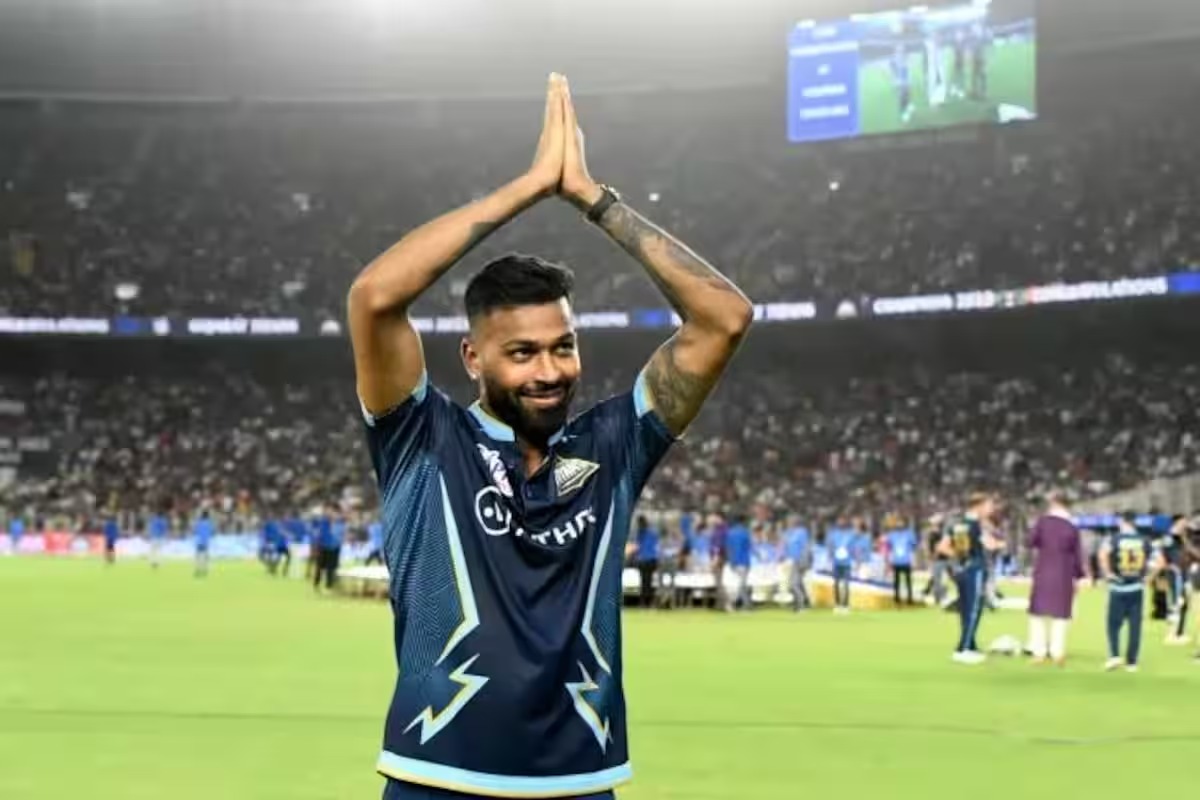 ফের মুম্বই ইন্ডিয়ানসে ফিরতে চলেছেন হার্দিক