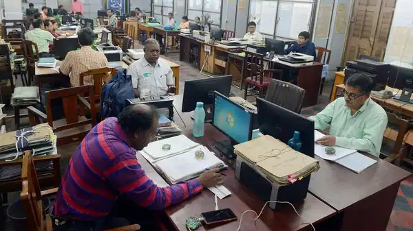 ফের আবার পিছিয়ে গেল ডিএ মামলার শুনানি