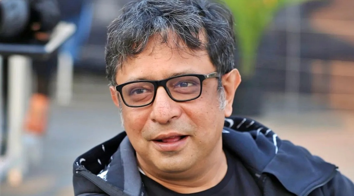 ছবি পোস্ট করে গায়ক রূপঙ্কর লিখেছেন ‘বিদায়’, গায়কের পোস্ট নিয়ে তোলপাড় নেটপাড়ায়