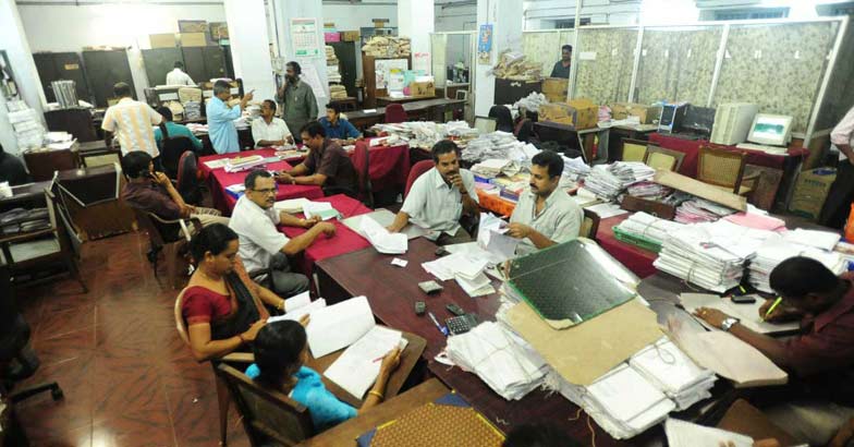 আসন্ন পূজার আগেই বাড়তে পারে ভাতা