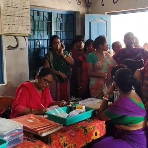 আলিপুরদুয়ারে অঙ্গনওয়াড়ি সেন্টারে চাল চুরিকে কেন্দ্র করে উত্তেজনা